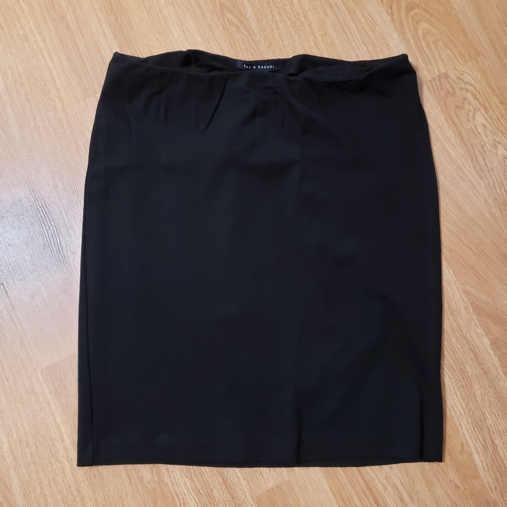 Solid Black Stretch L Skirt Zac & Rachel